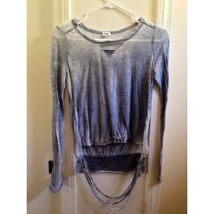 📮Splendid Distressed Jersey Knit Shirt