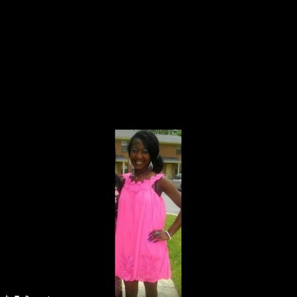 Dress - Picture 1 of 1