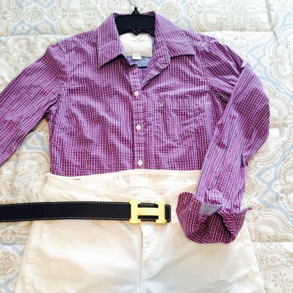 Button down collar blouse - Picture 2 of 4