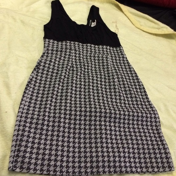 pretty good Dresses & Skirts - Pretty Good Dress! 🎀👗