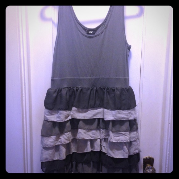New H&M Gray Ruffle Dress
