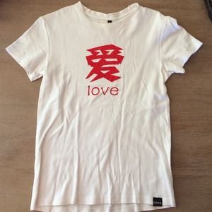 Love Tshirt