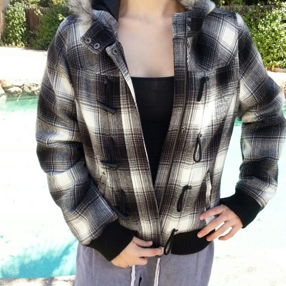 Empyre Jacket Womens