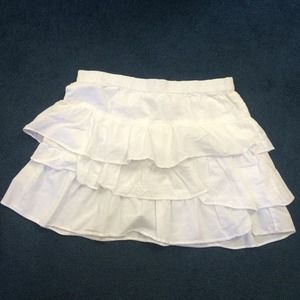 Old Navy white ruffled skirt Cotton size medium