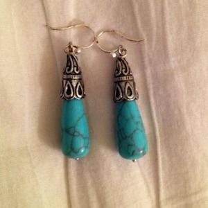 Drop earrings