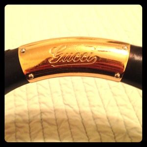 Gucci handbag (Black leather)