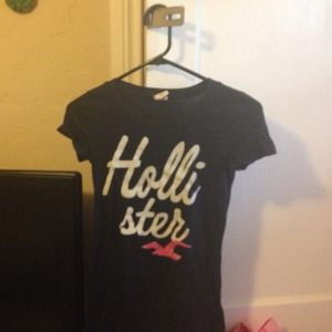 Hollister Logo Tee