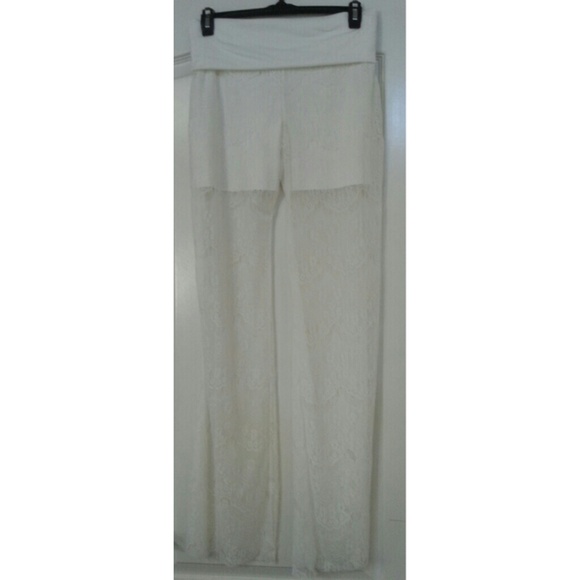 White lace pant