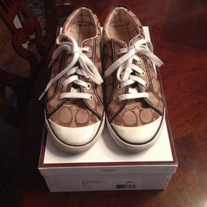 Coach tennis shoes
