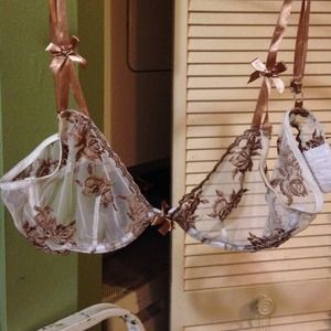 Gold and white rose lingerie set