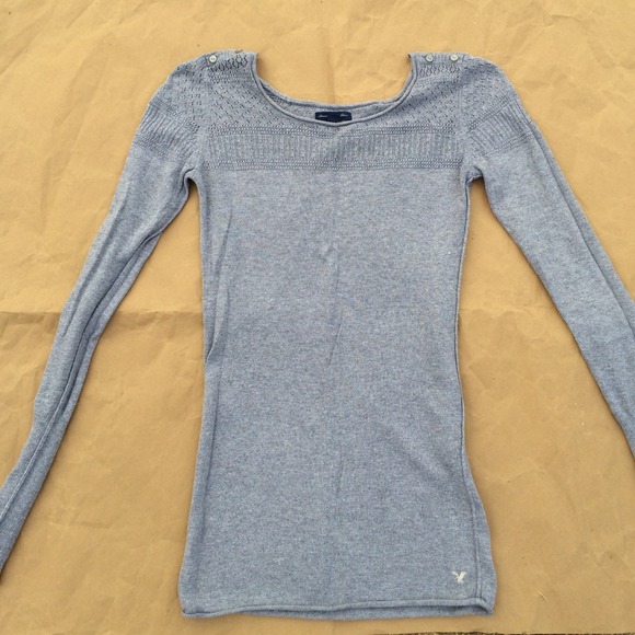 American eagle long sleeve