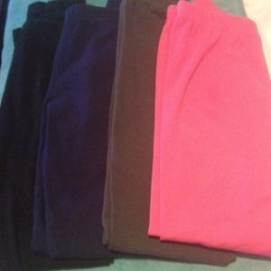💥4 pairs of leggings
