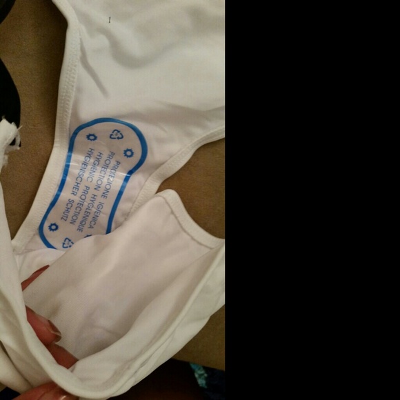 2 listings for $25 White zipper monokini one piece - Picture 3 of 4