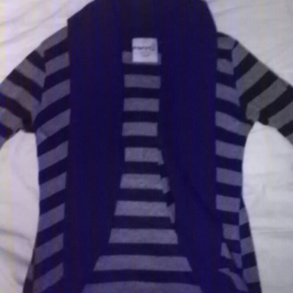 black and grey striped cardigan - Picture 1 of 1