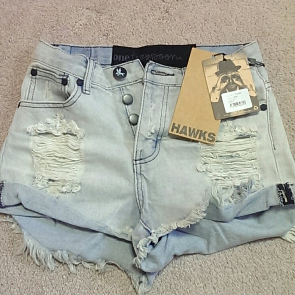 One Teaspoon hawk short size 25