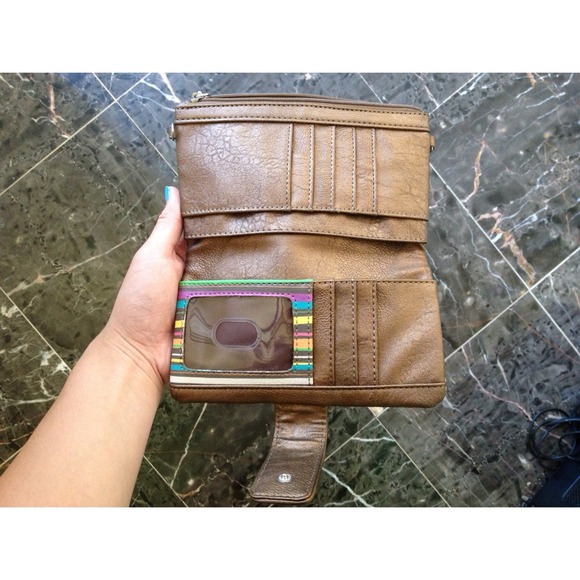 🔴Sold🔴Wallet - Picture 2 of 2