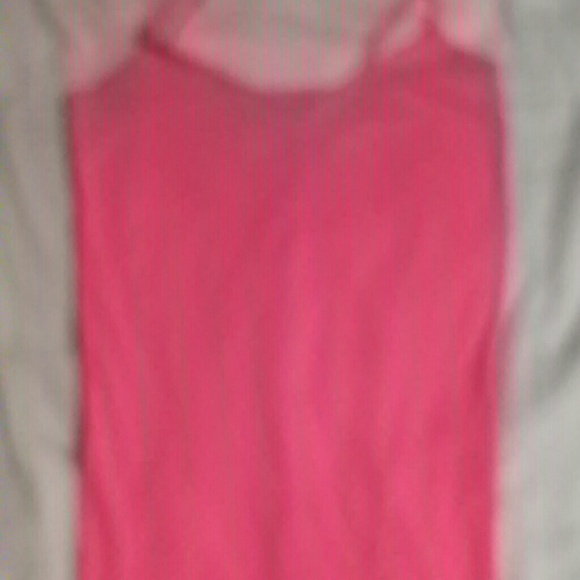 solid pink seamless v neck style cami - Picture 1 of 1