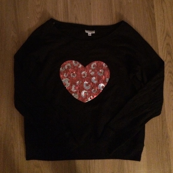 Grane heart sequined sweatshirt large