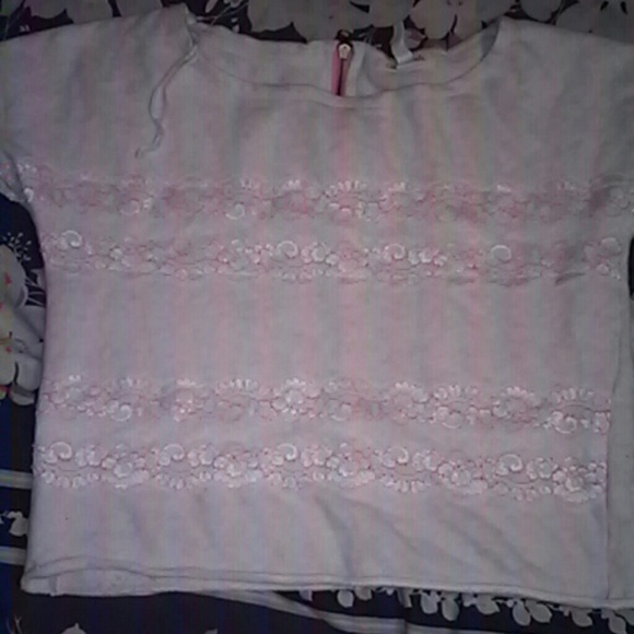 white with pink lace zipper in back shirt - Picture 1 of 1