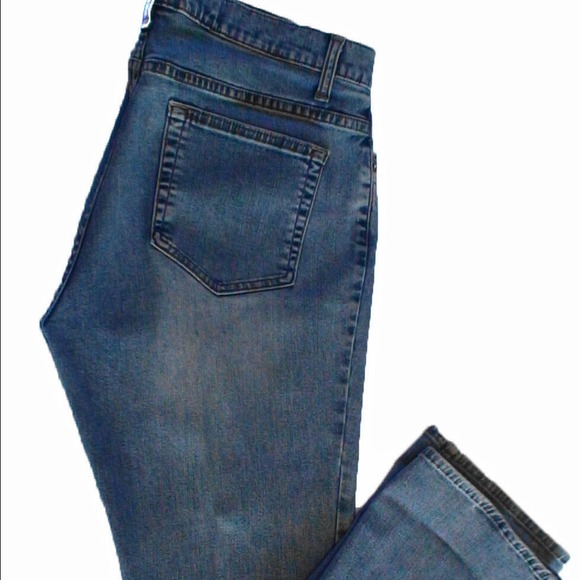GAP low rise Capri jeans