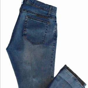 GAP low rise Capri jeans