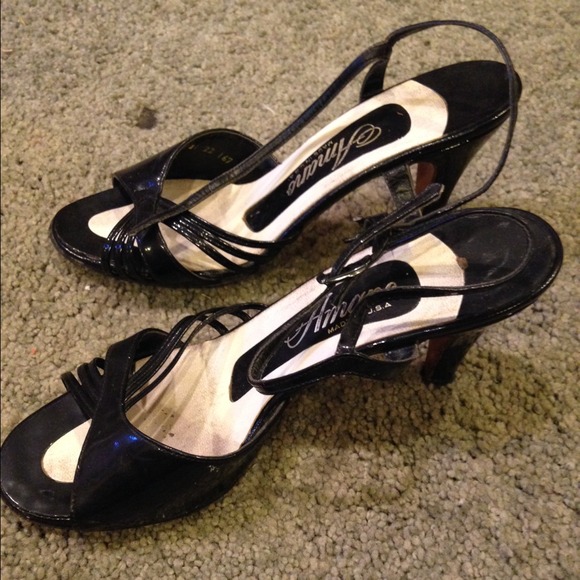 Heels - Picture 2 of 2