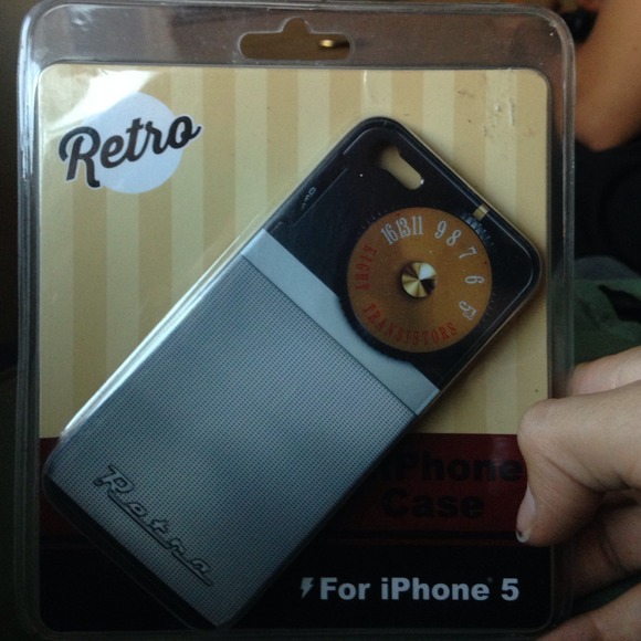 I phone 5 retro case