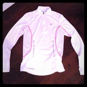 Pearl Izumi size medium top