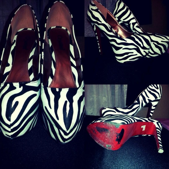 Zebra heels