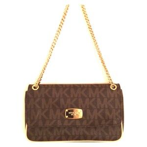 ➡️SOLD⬅️ Michael Kors chain bag - Authentic