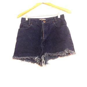 Vintage high waist shorts. Size 6/8