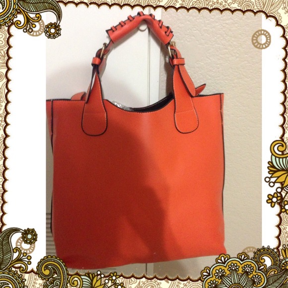 **Sold **Super Cute Orange Summer Tote!