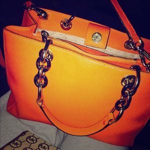 MK Purse NEW AND WALLET NEW