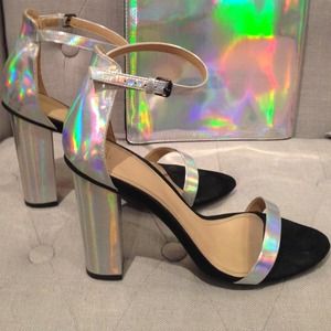 🎉HOST PICK🎉ZARA HOLOGRAM SHOES HOLOGRAPHIC HEELS