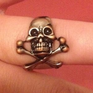 Skull Ring 👛👉JUST REDUCED👈👛
