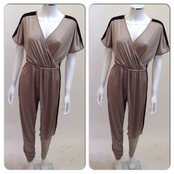 ❗SALE❗Kardashian Kollection jumpsuit