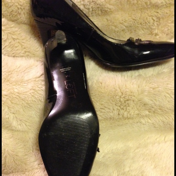 Elegant~Heels - Picture 2 of 3