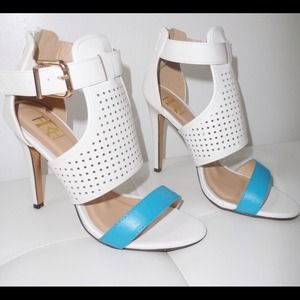 Fahrenheit Color Block Pumps