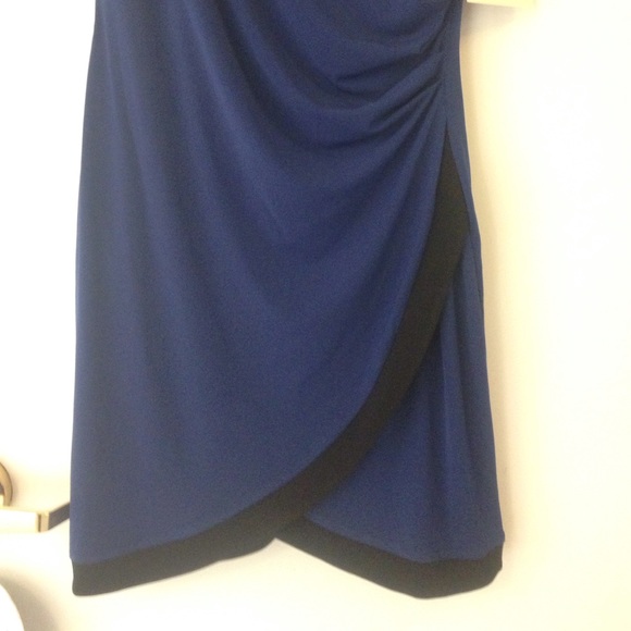 Boston Proper Tipped Jersey Dress - Picture 4 of 5