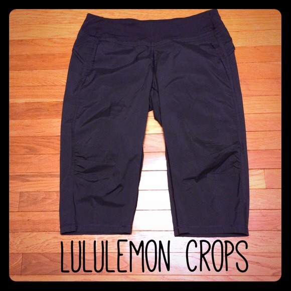 Lululemon crops