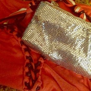 Halter clutch bundle