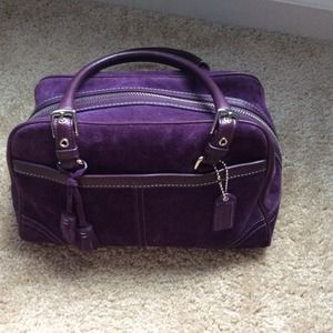 **24 Hr Price⬇️Coach Purple Suede Hamptons Satchel