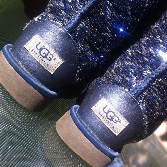 Same as other ugg post just different photos