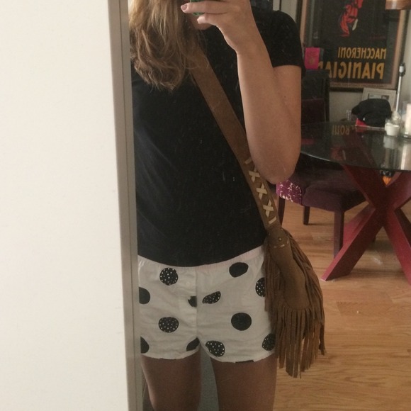 🎉HP 💕Muxo by Camila Alves suede bag - Picture 2 of 4