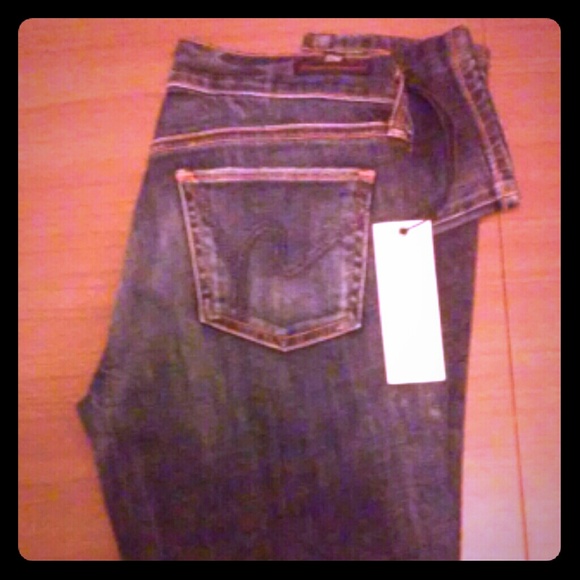 Skinny jeans