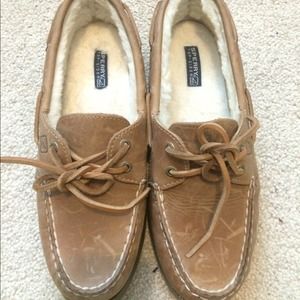 Sperry Womens Fur Lined Leather Loafer Shoe