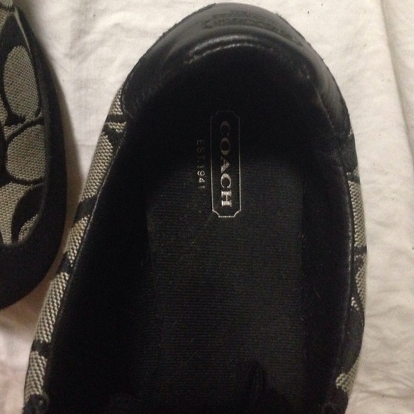 Coach shoes size 9 - Picture 2 of 5