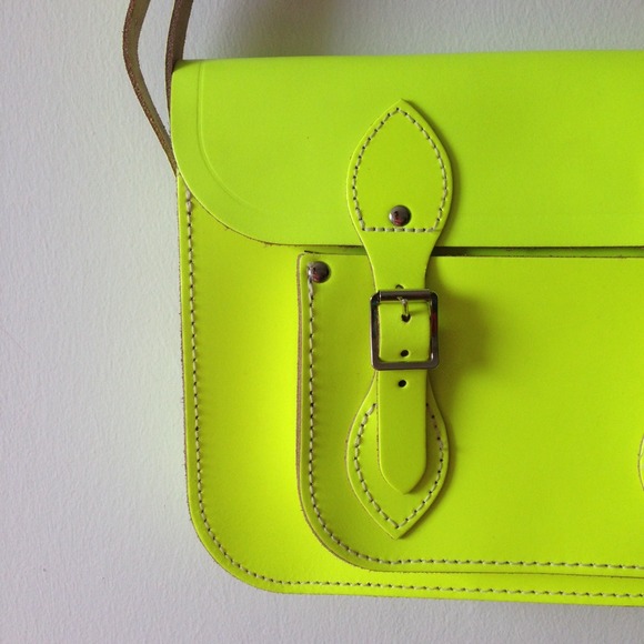 🎉SOLD🎉 Neon Yellow Cambridge Satchel- The Fluoro - Picture 2 of 4
