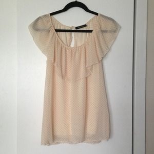 Cream ruffled blouse with pink pokka dots
