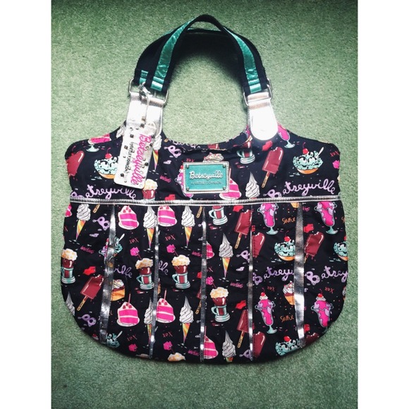 Betsey Johnson Dessert Bag